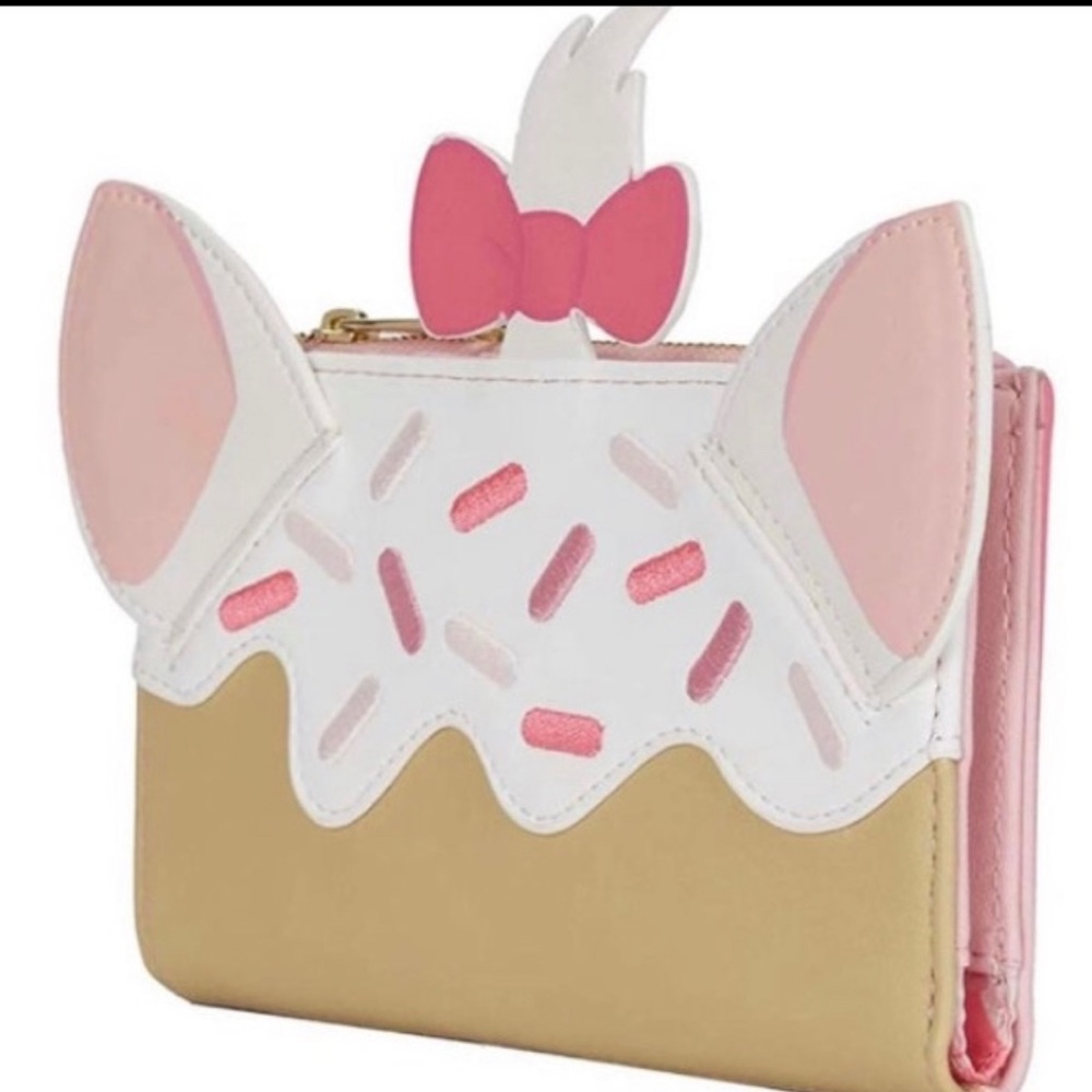 DISNEY LOUNGEFLY MARIE WRISTLET
